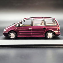 Load image into Gallery viewer, Minichamps 1995 Ford Galaxy Maroon #430 084162 1:43 Diecast Model