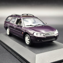 Load image into Gallery viewer, Minichamps 1997 Ford Mondeo Turnier MkII Estate Wagon Purple #433 06312 1:43 Diecast Model