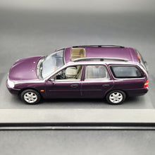 Load image into Gallery viewer, Minichamps 1997 Ford Mondeo Turnier MkII Estate Wagon Purple #433 06312 1:43 Diecast Model