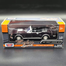 Load image into Gallery viewer, MotorMax 1967 Chevrolet Camaro SS Convertible Burgundy Timeless Legends # 73301 1-24 Diecast