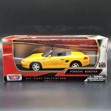 Load image into Gallery viewer, MotorMax 2004 Porsche 986 Boxster Yellow Timeless Legends #73226 1-24 Diecast Car