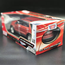 Load image into Gallery viewer, MotorMax 2015 Ford Explorer XLT SUV Dark Red #73186 1-18 Diecast Car