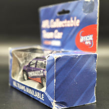 Load image into Gallery viewer, Official AFL 2013 Fremantle Dockers Toyota RAV4 Purple AFL Collectable Model Car 1:43 Diecast