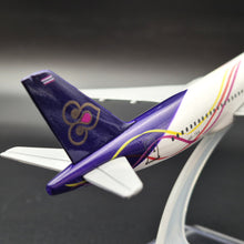 Load image into Gallery viewer, Phoenix Thai Smile Airbus A320-200 HS-TXA 1:400 Aircraft Diecast Model