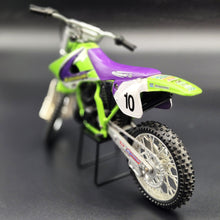 Load image into Gallery viewer, Racing Champions 1997 Kawasaki KX250 Motorcross Motorcycle Damon Huffman #10 1/9 Scale Diecast