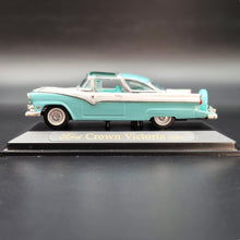 Load image into Gallery viewer, Road Signature 1955 Ford Fairlane Crown Victoria Turquoise #94202 1:43 Die Cast Car