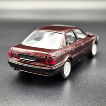 Load image into Gallery viewer, Schabak Modell 1992 Audi 80 Bordeaux #1031 1:43 Die Cast Model