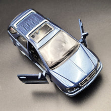 Load image into Gallery viewer, Smart Toys 2001 Lexus RX 300 Blue 1:36 Diecast Car