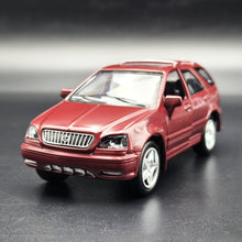 Load image into Gallery viewer, Smart Toys 2001 Lexus RX 300 Maroon 1:36 Diecast Car