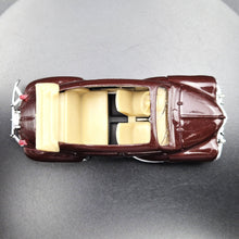 Load image into Gallery viewer, Solido 1960 Renault 4CV Decouvrable (Cabriolet) Brown #4538 Sixties Series 1:43 Die Cast Model