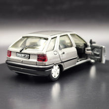 Load image into Gallery viewer, Solido 1991 Citroen ZX Aura Silver #1523 1:43 Today Series Die Cast Model