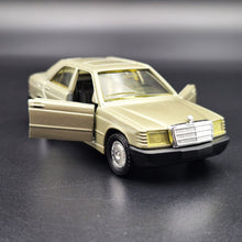 Load image into Gallery viewer, Solido 1993 Mercedes-Benz 190 (W201) Metallic Gold #1506 1:43 Hi-Fi Series Die Cast Model