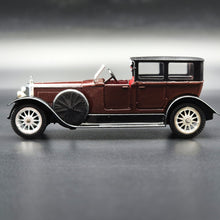 Load image into Gallery viewer, Solido Age D'Or 1925 Panhard-Levassor 8CYL 35CV Burgundy #140 1:43 Die Cast Model