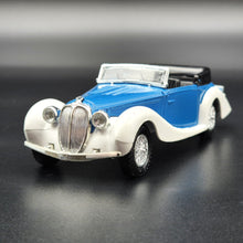 Load image into Gallery viewer, Solido Age D'Or 1939 Delahaye 135M Figoni Falaschi Blue/White #4078 1:43 Die Cast Model