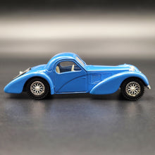Load image into Gallery viewer, Solido Age D'or 1939 Bugatti Type 57S Atalante Blue #88 1:43 Die Cast Model