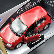 Load image into Gallery viewer, Welly 2004 Volkswagen Golf V Mk5 Red 1:36 #42361 Collection Series Boxed