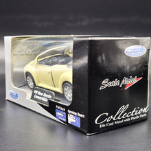 Load image into Gallery viewer, Welly 2004 Volkswagen New Beetle Convertible Pale Yellow 1:36 Collection Series Boxed