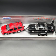 Load image into Gallery viewer, Welly 2002 Cadillac Escalade & 1965 Pontiac GTO Off-Roader Trailer Set Collection