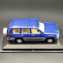 Load image into Gallery viewer, Yat-Ming 1998 Toyota Land Cruiser VXR Blue 1:43 Collectors Edition Diecast Car