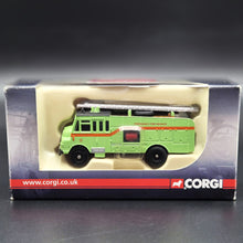 Load image into Gallery viewer, Corgi Trackside 1970 Green Goddess EFS Manston Museum Kent Fire Engine #DG221005 1:76 Model