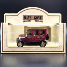 Load image into Gallery viewer, Lledo Days Gone 1920 Model T Ford Car Grand Hotel at the Opera-Paris DG33004