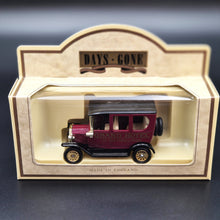 Load image into Gallery viewer, Lledo Days Gone 1920 Model T Ford Car Grand Hotel at the Opera-Paris DG33004