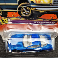 Load image into Gallery viewer, Matchbox 1998 1997 Corvette Blue #69 Super Cars 3/5 Long Card