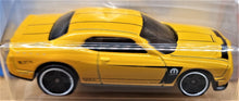 Load image into Gallery viewer, Hot Wheels 2018 '15 Dodge Challenger SRT Yellow #143 Muscle Mania 4/10 New