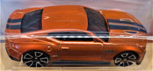Load image into Gallery viewer, Hot Wheels 2018 '18 Camaro SS Orange #50 Muscle Mania 8/10 New Long Card