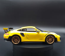 Load image into Gallery viewer, Maisto 2018 Porsche 911 GT2 RS Yellow 1:24 Die Cast Car