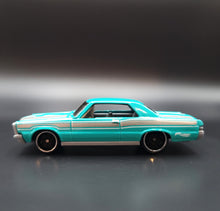 Load image into Gallery viewer, Hot Wheels 2020 '65 Pontiac GTO Turquoise Multipack Exclusive Loose