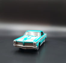 Load image into Gallery viewer, Hot Wheels 2020 '65 Pontiac GTO Turquoise Multipack Exclusive Loose