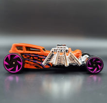 Load image into Gallery viewer, Hot Wheels 2020 Street Creeper Orange Multipack Exclusive Loose