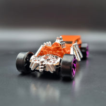 Load image into Gallery viewer, Hot Wheels 2020 Street Creeper Orange Multipack Exclusive Loose