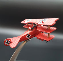 Load image into Gallery viewer, 1917 German Fokker DR.1 Triplane 1:72 Fighter Die Cast Plane