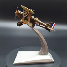 Load image into Gallery viewer, 1917 Royal Aircraft Factory S.E.5a Biplane Fighter 1:72 Die Cast Plane