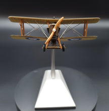 Load image into Gallery viewer, 1917 Royal Aircraft Factory S.E.5a Biplane Fighter 1:72 Die Cast Plane