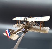 Load image into Gallery viewer, 1917 Royal Aircraft Factory S.E.5a Biplane Fighter 1:72 Die Cast Plane