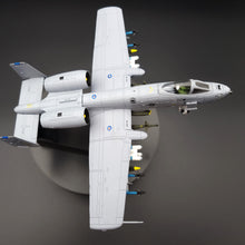 Load image into Gallery viewer, 1994 USAAF Fairchild Republic A-10 Thunderbolt II Armed Attack Aircraft 1:100 Die Cast Plane