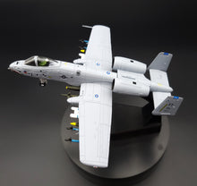 Load image into Gallery viewer, 1994 USAAF Fairchild Republic A-10 Thunderbolt II Armed Attack Aircraft 1:100 Die Cast Plane