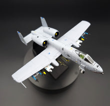 Load image into Gallery viewer, 1994 USAAF Fairchild Republic A-10 Thunderbolt II Armed Attack Aircraft 1:100 Die Cast Plane