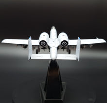 Load image into Gallery viewer, 1994 USAAF Fairchild Republic A-10 Thunderbolt II Armed Attack Aircraft 1:100 Die Cast Plane