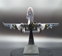 Load image into Gallery viewer, 1994 USAAF Fairchild Republic A-10 Thunderbolt II Armed Attack Aircraft 1:100 Die Cast Plane