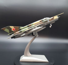 Load image into Gallery viewer, 1970 Mikoyan-Gurevich MIG-21 "Fishbed" USSR Air Force Fighter/Interceptor 1:72 Die Cast Plane