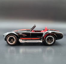 Load image into Gallery viewer, Hot Wheels 2020 Shelby Cobra 427 SC Back #191 HW Roadsters 4/5