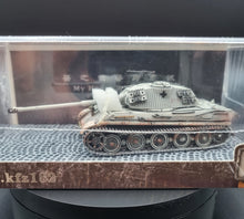 Load image into Gallery viewer, 1944 German Reich Tiger II Sd.Kfz.182 Heavy Tank 1:72 Die Cast Tank - Budapest