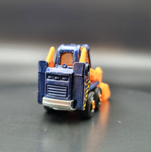 Load image into Gallery viewer, Matchbox 2017 Skidster Dark Blue MBX Construction 5 Pack Loose