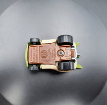 Load image into Gallery viewer, Hot Wheels 2014 Yoda Green Stars Wars Character Cars #5