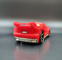 Load image into Gallery viewer, Hot Wheels 2009 Bassline Red Track Aces 5 Pack Loose