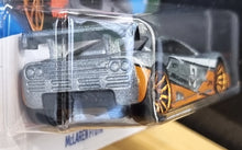 Load image into Gallery viewer, Hot Wheels 2022 McLaren F1 GTR Silver #57 Retro Racers 3/10 New